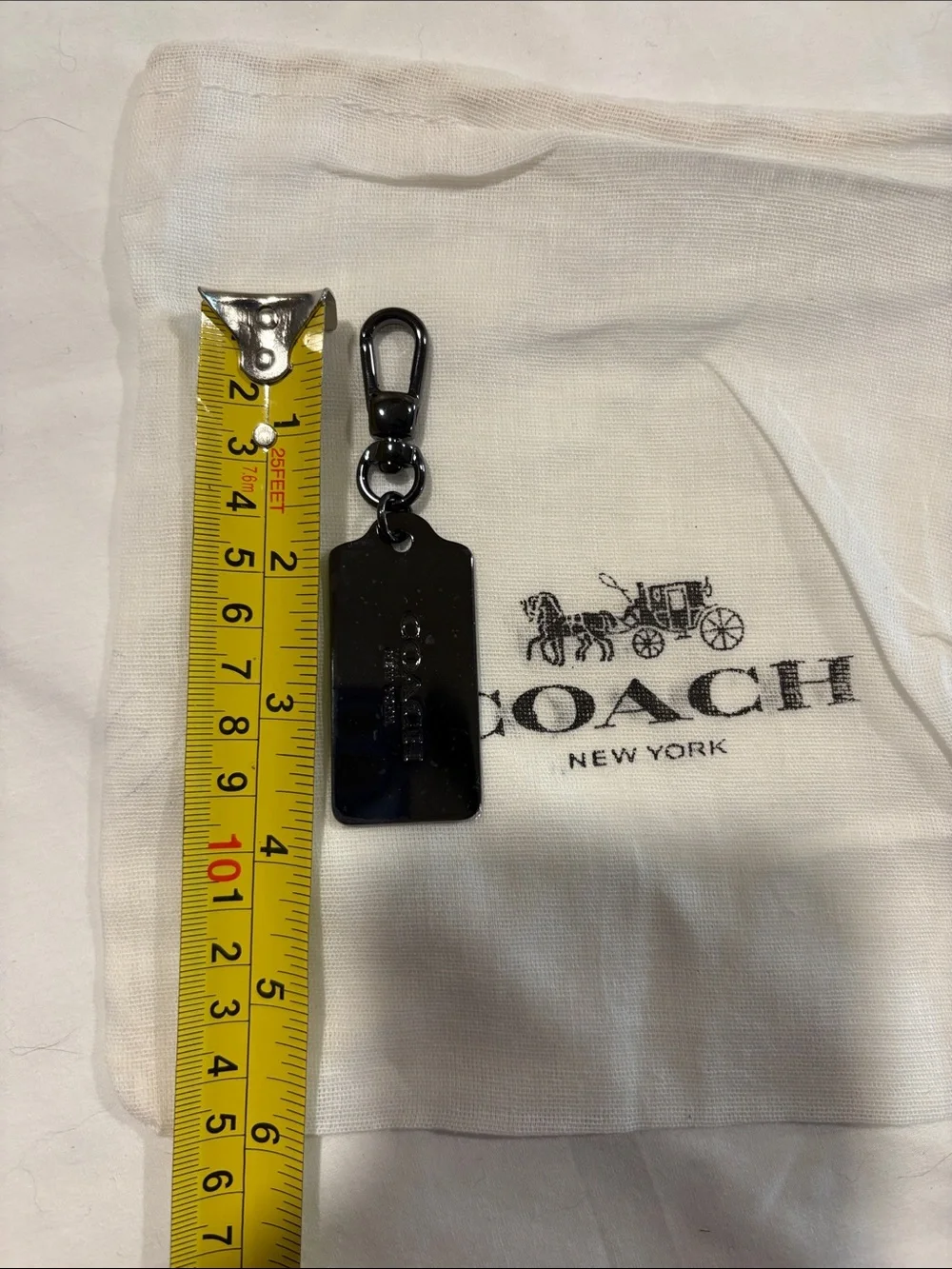NWOT Coach Shiny Gunmetal Metal Dog Tag Keychain - Picture 3 of 4